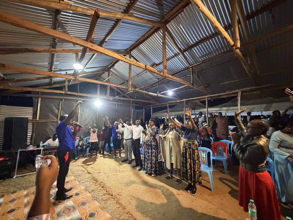 Oasis ministry partners worshipping together in East Africa